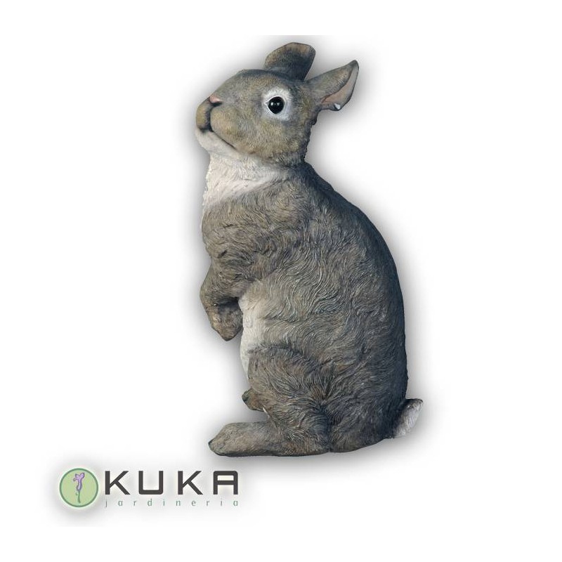 Figura conejo gris de pie