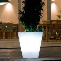 VONDOM macetas linea Vasija Llum